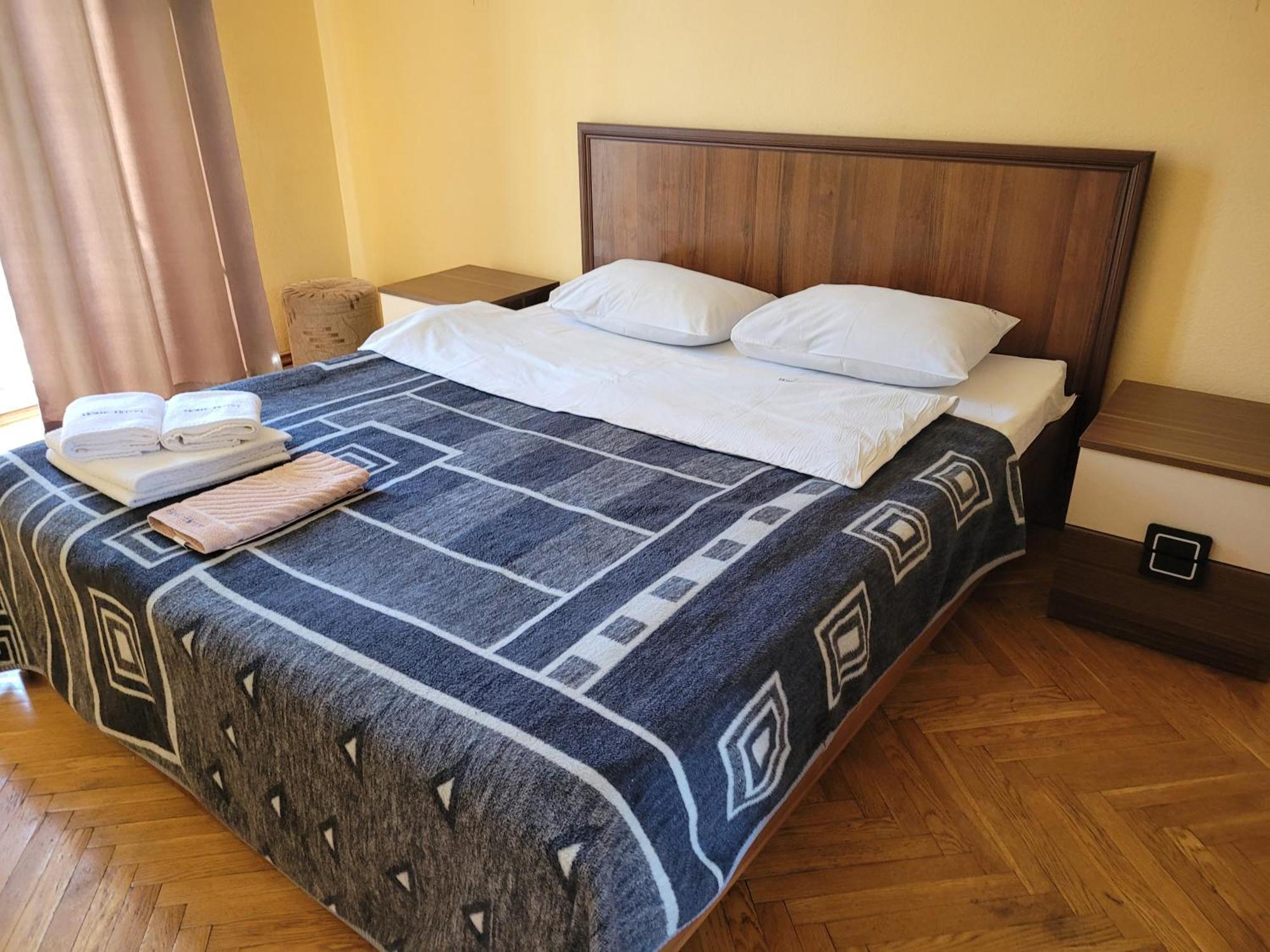 Home Hotel Apartments On Khreshchatyk Area Kiev Buitenkant foto