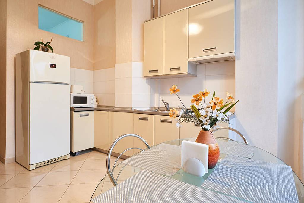 Home Hotel Apartments On Khreshchatyk Area Kiev Buitenkant foto