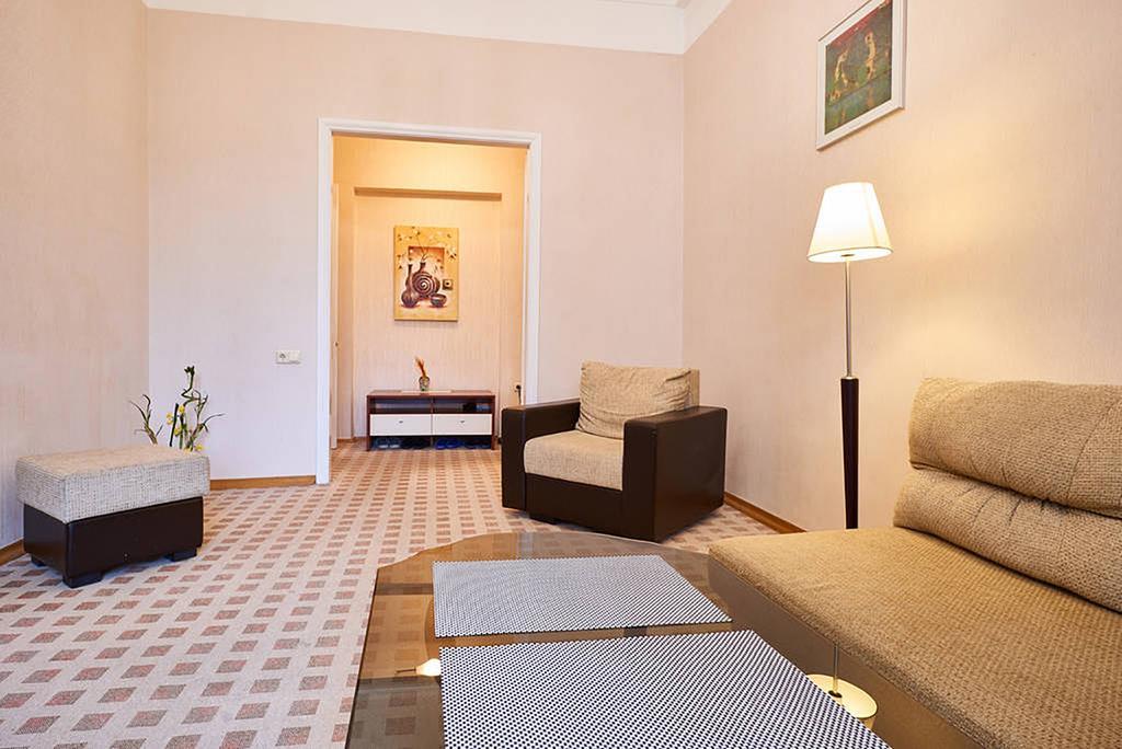 Home Hotel Apartments On Khreshchatyk Area Kiev Buitenkant foto