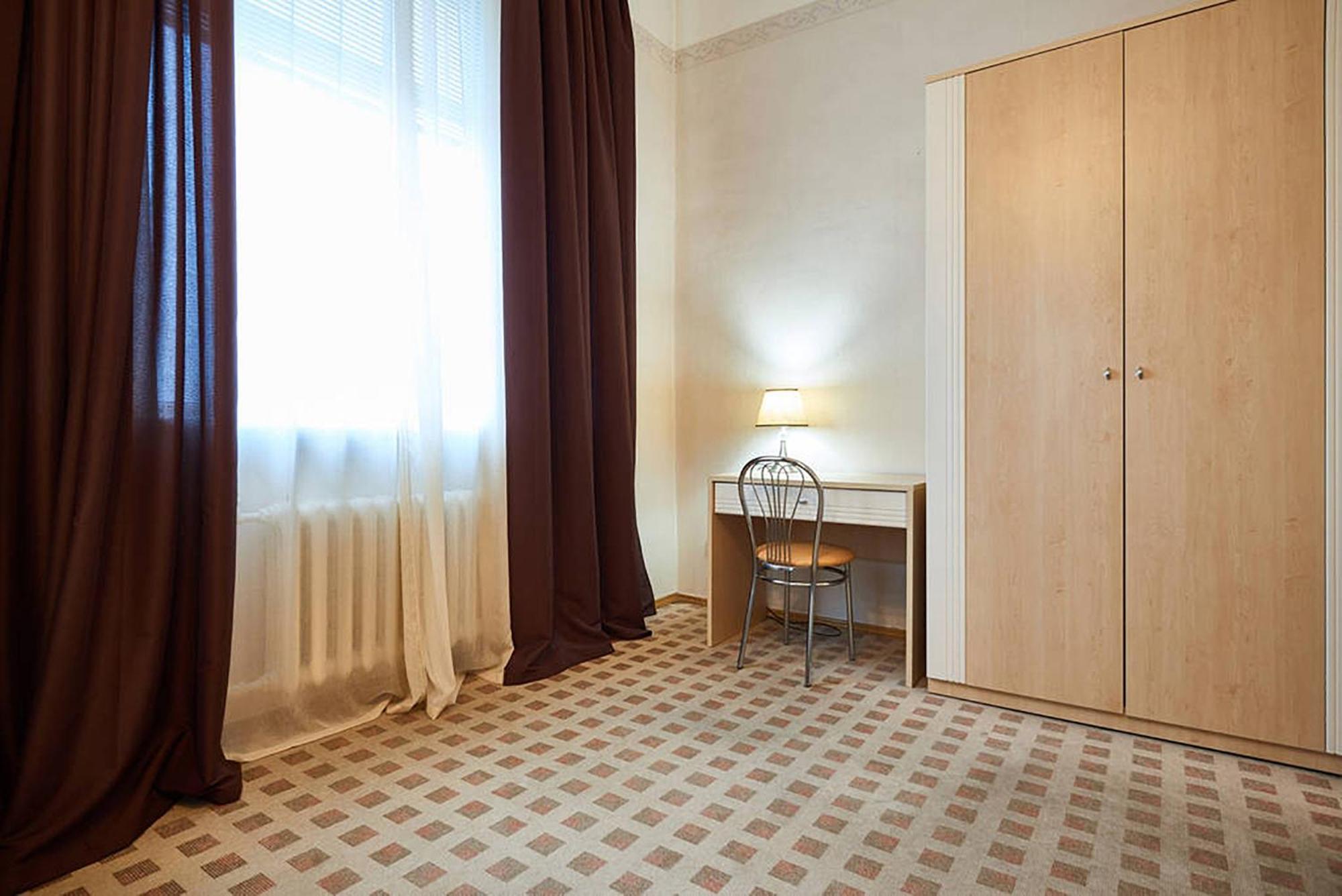 Home Hotel Apartments On Khreshchatyk Area Kiev Buitenkant foto